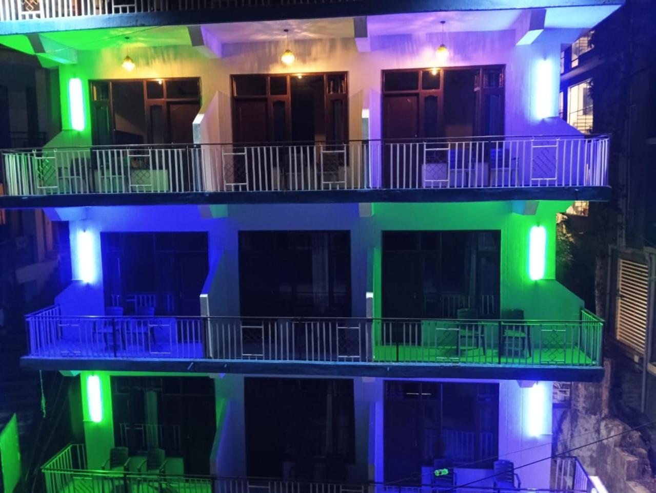 Hotel Hillora Mcleodganj マクロード・ガンジ エクステリア 写真