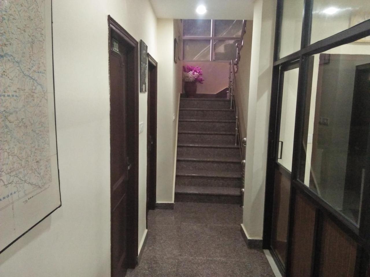 Hotel Hillora Mcleodganj マクロード・ガンジ エクステリア 写真