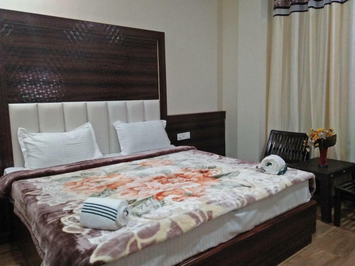 Hotel Hillora Mcleodganj マクロード・ガンジ エクステリア 写真